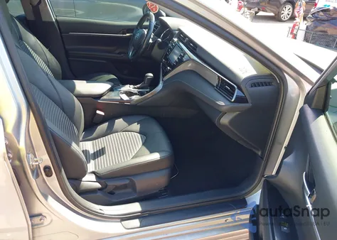 2020 Toyota Camry Se z USA, uszkodzony, nr VIN 4T1M11AK9LU504074